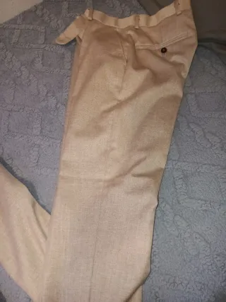 Chaqueta de traje color berengena