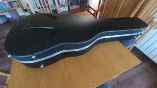 Estuche Rígido Guitarra Acústica Martin