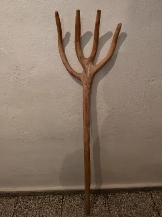 Horca antigua de madera