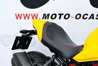 DUCATI MONSTER 821