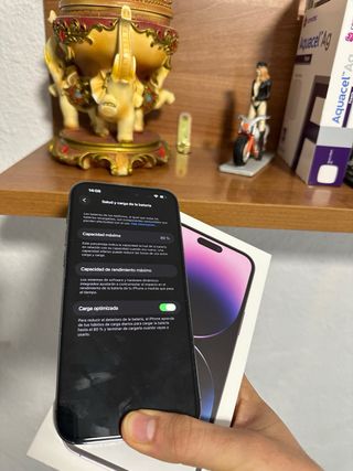 iPhone 14 Pro Max Morado/Gris