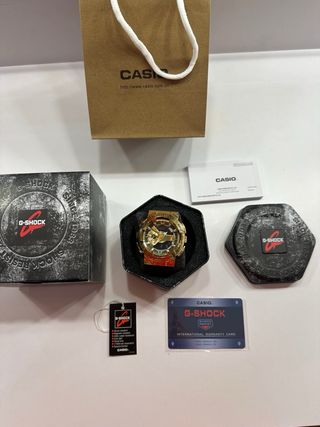 Reloj Casio G-Shock Dorado y Negro