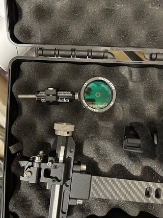 Arco compound Prime Black 9 e tutti gli accessori