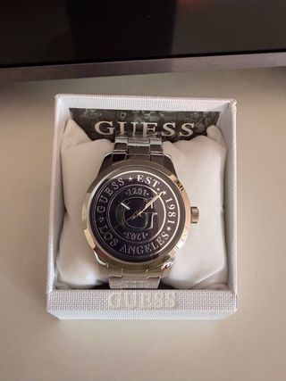Reloj Guess Hombre Plateado Est. 1981