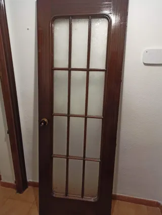 Gratis puertas, armario y sanitarios