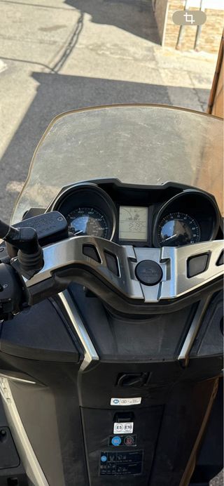 Kawasaki J125 Negra y Verde