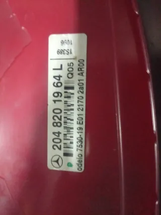 Faro izquierdo trasero Mercedes Benz C W204