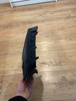 Parrilla Seat Ibiza 6L (ORIGINAL)