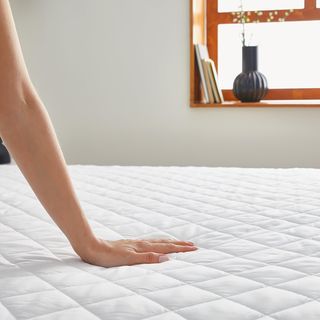 Pikolin Home - Protector de Colchón Impermeable Ac