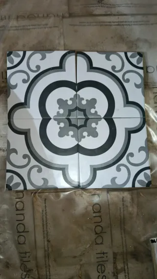 Azulejos primera porcelánico 15x15 122 m2