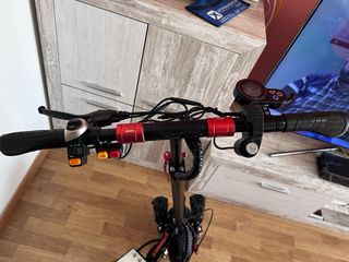 Patinete Alpha 2 motores , casco , bateria,