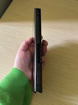 Nintendo Switch, 2 coppie Joy-Con rossi e gialli