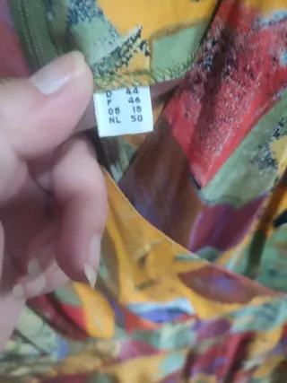 Vestido midi floral vintage