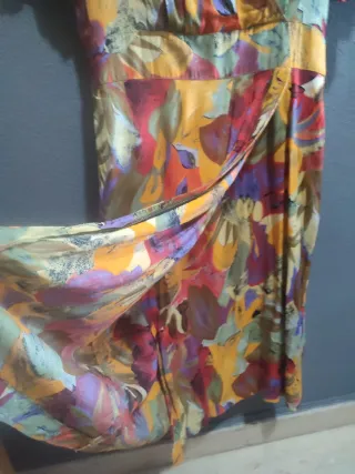 Vestido midi floral vintage