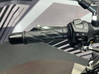 Suzuki Marauder 125 Negra