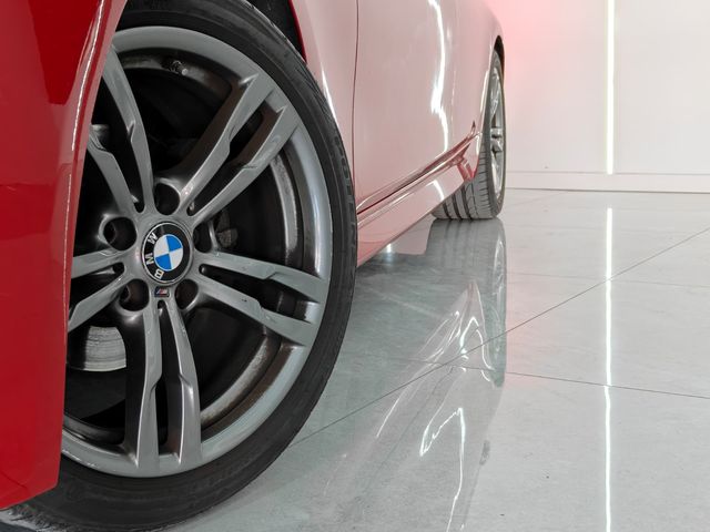 BMW Serie 3 318d Pack ///M  Rojo!