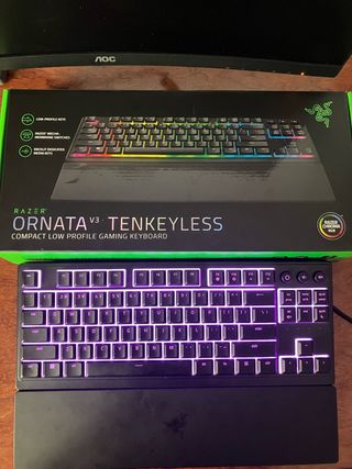 TECLADO RAZER ORNATA V3 TENKEYLESS!!!