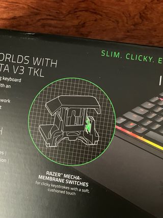 TECLADO RAZER ORNATA V3 TENKEYLESS!!!