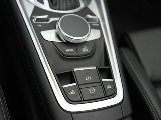 Audi TT 1984 GASOLINA 197