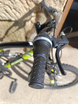 Bicicleta Montaña Infantil Negra y Verde