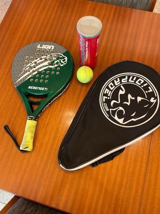 Pala Pádel Lion Serengeti Poco Uso+funda+3 pelotas