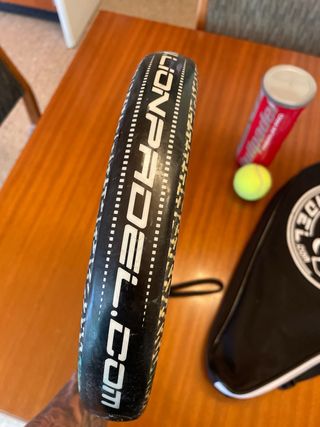 Pala Pádel Lion Serengeti Poco Uso+funda+3 pelotas