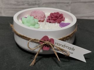 Candele profumate fatte a mano.