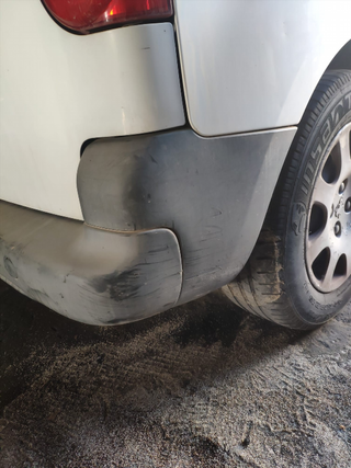 PARAGOLPES TRASERO PEUGEOT PARTNER KOMBI Confort