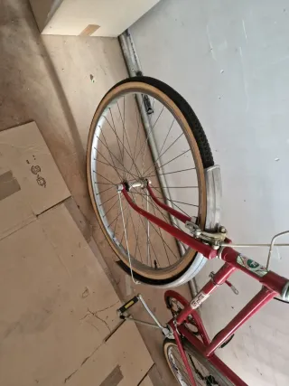 Bicicleta Emporium Roja