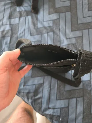 Bolso bandolera Levi's negro