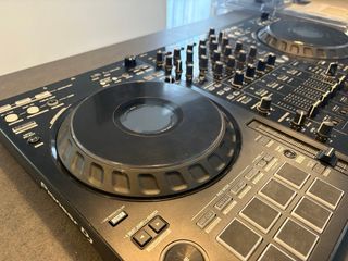 Pioneer FLX10 + Decksaver + Funda
