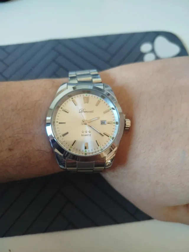 Reloj Elegante Blanco Marfil 40mm