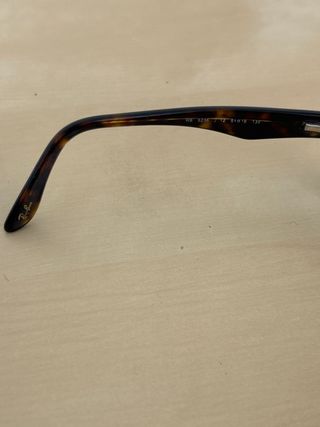 Gafas de vista Ray-Ban negras y marrones