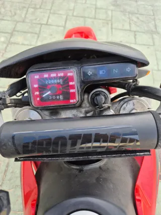 Honda FMX 650 Supermoto