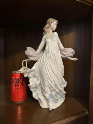 Figura Lladró Bailarina con Cesta Flores