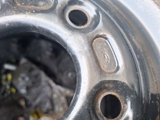 Ford Focus Mondeo - Rueda de galleta de 16"