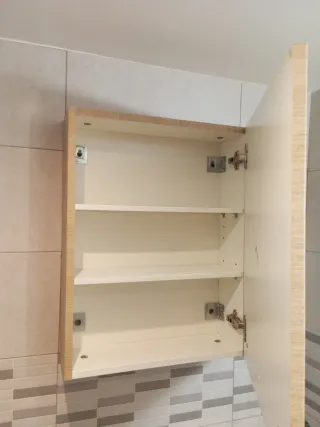 Mueble de baño madera y metal
