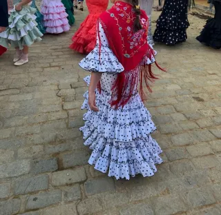 Traje de flamenca para niña