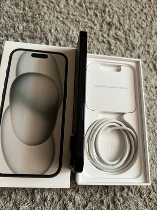 iPhone 15 - como nuevo