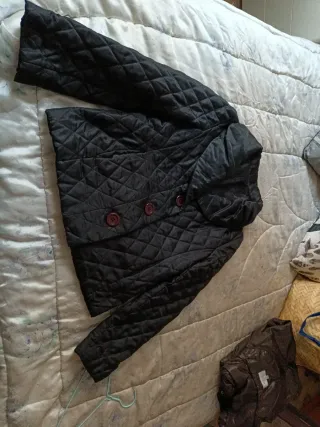 Chaqueta acolchada negra