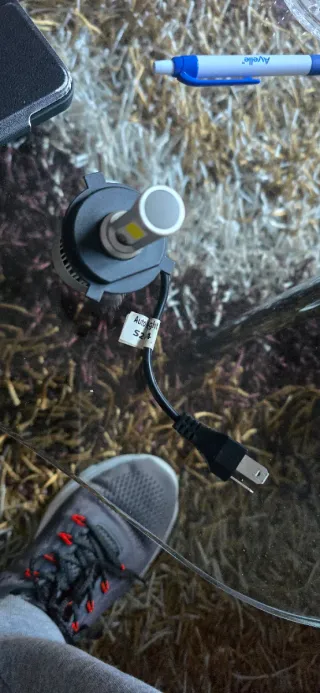 Bombilla LED H4 para Coche