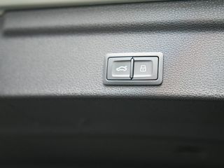 Audi Q3 1.4 45 TFSI E S TRONIC S LINE 5P