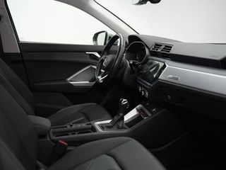 Audi Q3 1.4 45 TFSI E S TRONIC S LINE 5P