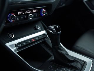 Audi Q3 1.4 45 TFSI E S TRONIC S LINE 5P