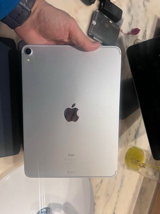 iPad Pro 11 1ª Gen Plata ¡CON TROLLSTORE!