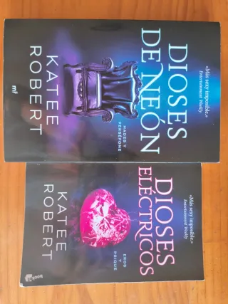 Dioses de neón Dioses eléctricos