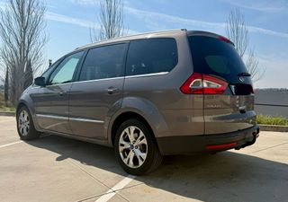 Ford Galaxy 2012
