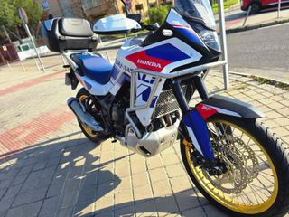 HONDA XL 750 TRANSALP SP + CASCOS Y CHAQUETAS!