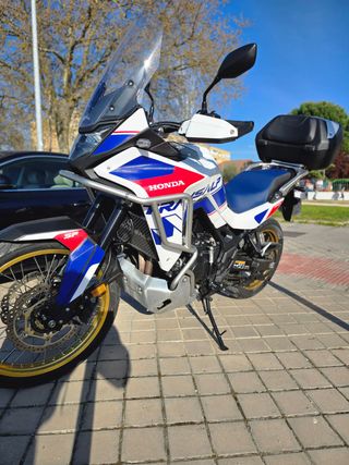 HONDA XL 750 TRANSALP SP + CASCOS Y CHAQUETAS!