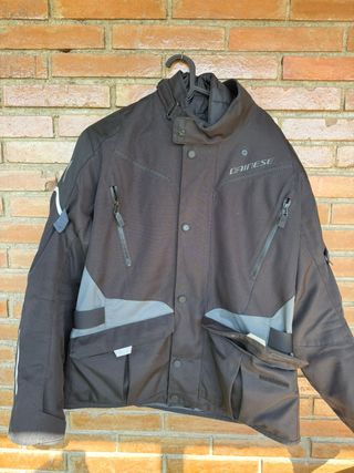 HONDA XL 750 TRANSALP SP + CASCOS Y CHAQUETAS!